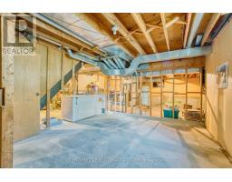 33 FOURWINDS ROAD - 38