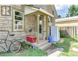 435 EDITH CAVELL BOULEVARD - 17