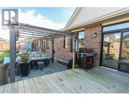 11 CORTLAND TERRACE - 36