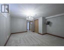 305 SKYLINE AVENUE - 23