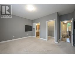 305 SKYLINE AVENUE - 36