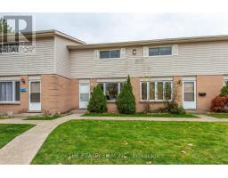 6 - 75 GATEWOOD PLACE - 3