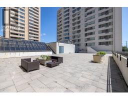 1705 - 389 DUNDAS STREET W - 34