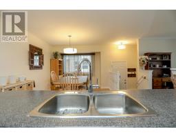 426 HIGHVIEW DRIVE - 14