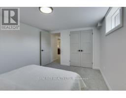 32 CLARK STREET - 37