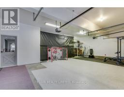 82 LAWTON STREET - 33