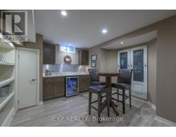 22 GLENRIDGE CRESCENT - 29