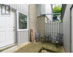 673 WOODCREST BOULEVARD - 5
