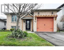 58 SUNRISE CRESCENT - 1