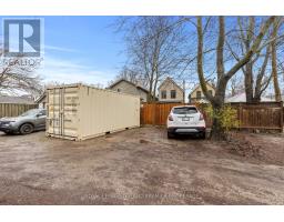 679 COLBORNE STREET - 36