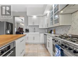 679 COLBORNE STREET - 8