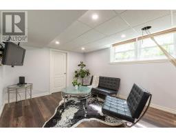 221 MERLIN CRESCENT - 22