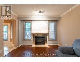 8 - 70 SUNNYSIDE DRIVE - 12