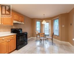 8 - 70 SUNNYSIDE DRIVE - 15