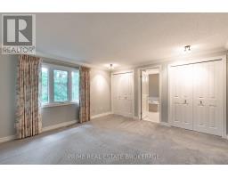 8 - 70 SUNNYSIDE DRIVE - 23