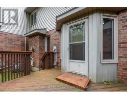 8 - 70 SUNNYSIDE DRIVE - 36