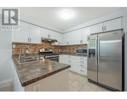 2711 FOXBEND LINK - 12