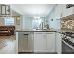 2711 FOXBEND LINK - 15