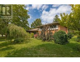 1 TORRINGTON CRESCENT - 2