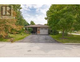 1 TORRINGTON CRESCENT - 3