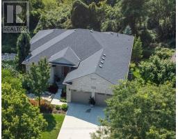 628 CLEARWATER CRESCENT - 3