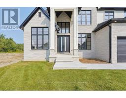 868 EAGLETRACE DRIVE - 2