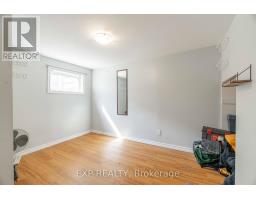 1504 HOWLAND AVENUE - 26