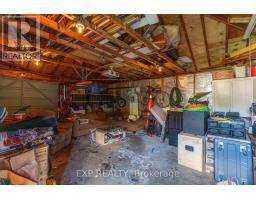 1504 HOWLAND AVENUE - 33