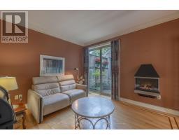 43 - 1040 RIVERSIDE DRIVE - 22