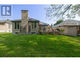 43 - 1040 RIVERSIDE DRIVE - 31