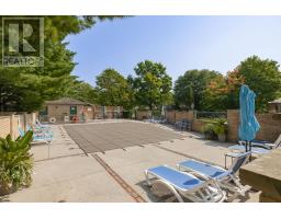 43 - 1040 RIVERSIDE DRIVE - 32