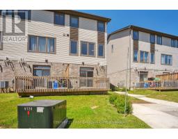 18 - 2070 MEADOWGATE BOULEVARD - 35