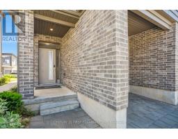 18 - 2070 MEADOWGATE BOULEVARD - 4