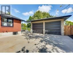 988 GLENBANNER ROAD - 35