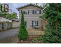 943 COLBORNE STREET - 35