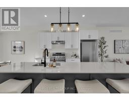 82 - 1595 CAPRI CRESCENT - 26