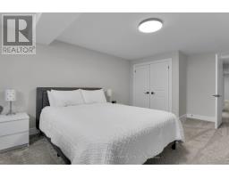 32 BROOKLAWN DRIVE - 31