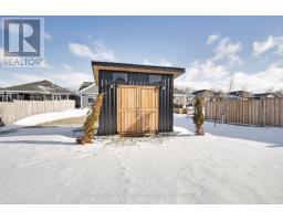 32 BROOKLAWN DRIVE - 39