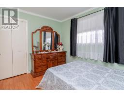 16 KINTAIL CRESCENT - 18