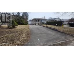 16 KINTAIL CRESCENT - 2