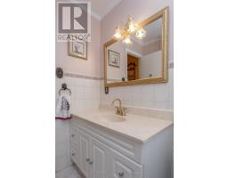 16 KINTAIL CRESCENT - 24