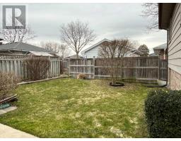71 SPEIGHT CRESCENT - 16