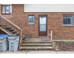 41 WESTGATE AVENUE - 43