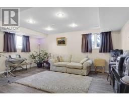 21 LUNN LANE - 27