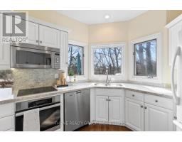 27 TETHERWOOD BOULEVARD - 17