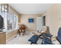 27 TETHERWOOD BOULEVARD - 32