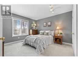 27 TETHERWOOD BOULEVARD - 36