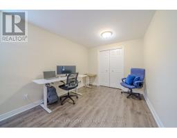 5 - 1151 RIVERSIDE DRIVE - 32