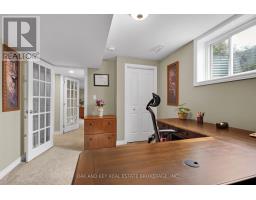 190 EMERY STREET - 31