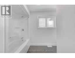 157 HOLLOWAY TRAIL - 32